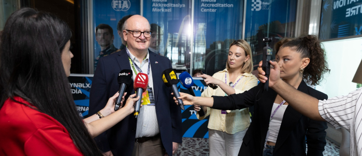 British Ambassador Attends Formula 1 Azerbaijan Grand Prix